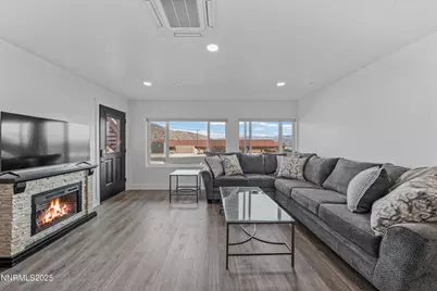 1929 Us-395, Gardnerville, NV 89410 - Photo 6