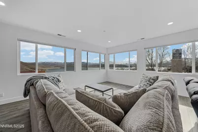 1929 Us-395, Gardnerville, NV 89410 - Photo 8