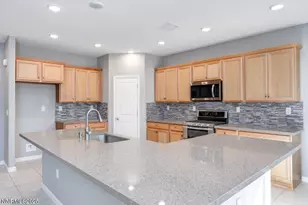 119 Alamosa St, Dayton, NV 89403 - Photo 4