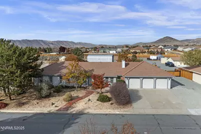 205 Stags Leap Circle, Sparks, NV 89441 - Photo 2