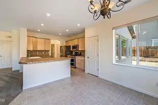 5575 Junction Peak Dr, Sparks, NV 89436 - Photo 18