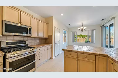 5575 Junction Peak Drive, Sparks, NV 89436 - Photo 16