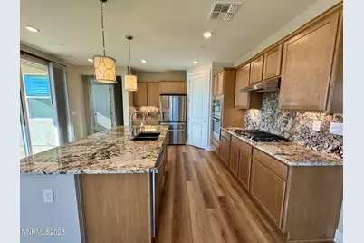 406 Heirloom Street, Sparks, NV 89441 - Photo 2