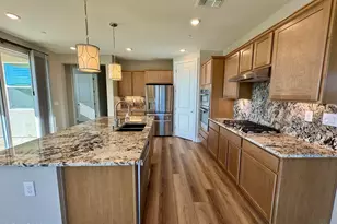 406 Heirloom St, Sparks, NV 89441 - Photo 2