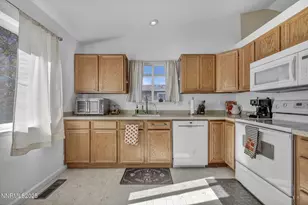112 Ave De La Bleu De Clair, Sparks, NV 89434 - Photo 8