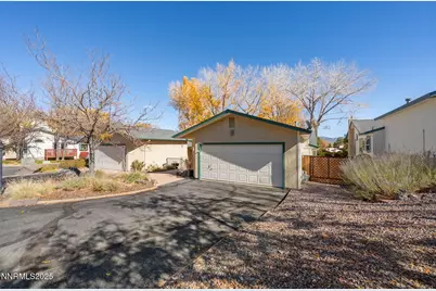 1081 Thompson Street, Carson City, NV 89703 - Photo 2