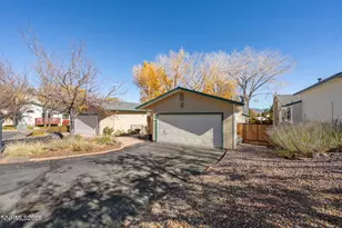1081 Thompson St, Carson City, NV 89703 - Photo 2