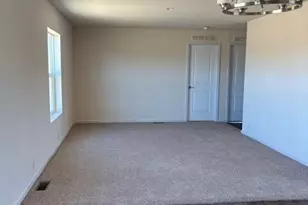 3599 Ardmore St, Silver Springs, NV 89429 - Photo 8