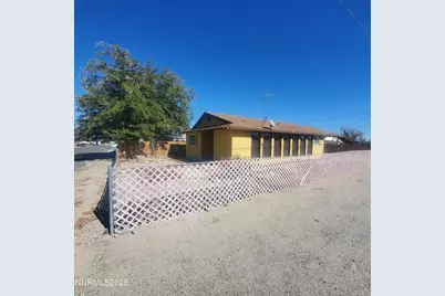 104 F Street, Hawthorne, NV 89415 - Photo 1