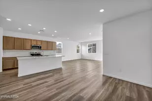 690 E Patrician Dr, Reno, NV 89506 - Photo 22