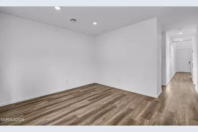 690 E Patrician Drive, Reno, NV 89506 - Photo 18