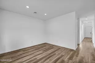 690 E Patrician Dr, Reno, NV 89506 - Photo 18