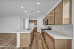 690 E Patrician Dr, Reno, NV 89506 - Photo 28