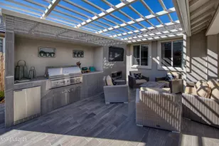 9930 Hafflinger Ln, Reno, NV 89521 - Photo 32