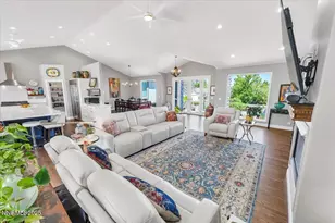 346 Wolf Run Ct, Reno, NV 89511 - Photo 14