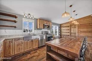 5225 White Oak Dr, Silver Springs, NV 89429 - Photo 22