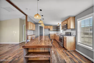 5225 White Oak Drive, Silver Springs, NV 89429 - Photo 18