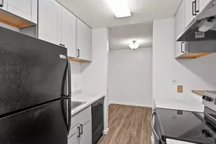 2955 Lakeside Dr, Reno, NV 89509 - Photo 4