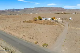 9320 Iroquois Trail, Stagecoach, NV 89429 - Photo 2