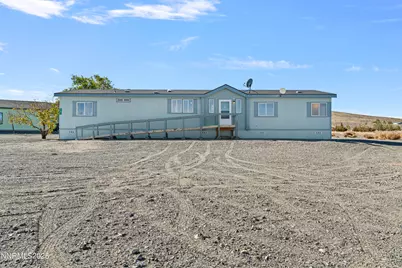 4745 Skyline Drive, Silver Springs, NV 89429 - Photo 2