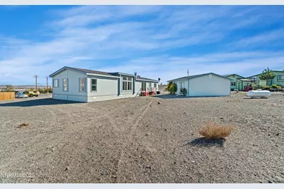 4745 Skyline Drive, Silver Springs, NV 89429 - Photo 26