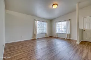 17780 Oakview Ct, Reno, NV 89508 - Photo 4