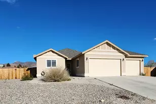 203 Verre Ct, Dayton, NV 89403 - Photo 2