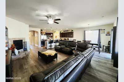 203 Verre Court, Dayton, NV 89403 - Photo 14
