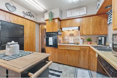10 Lincoln Way, Sparks, NV 89431 - Photo 6