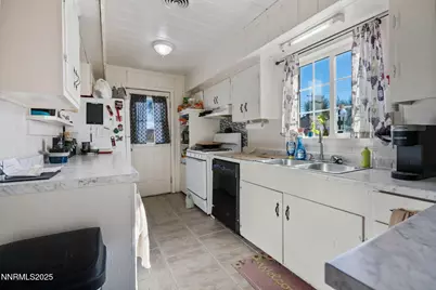 224 S Nevada Street, Yerington, NV 89447 - Photo 18