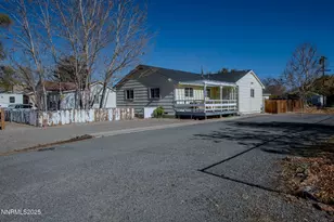224 S Nevada St, Yerington, NV 89447 - Photo 6