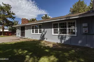7050 Pembroke Dr, Reno, NV 89502 - Photo 26