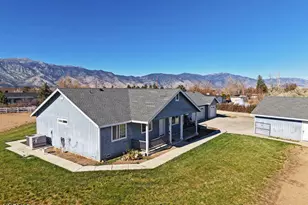 1141 Centerville Ln, Gardnerville, NV 89460 - Photo 6
