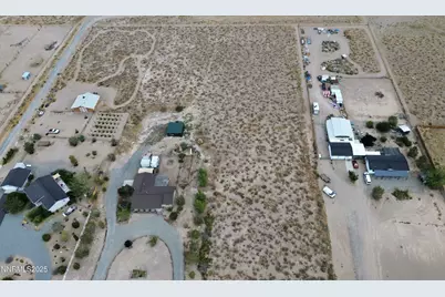 98 N Bybee Lane, Yerington, NV 89447 - Photo 2