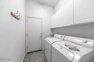 9790 Frankwood Dr, Reno, NV 89521 - Photo 34