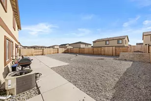 8946 Elk Ravine Dr, Reno, NV 89506 - Photo 32
