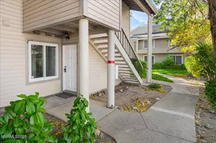 2136 Roundhouse Rd, Sparks, NV 89431 - Photo 2