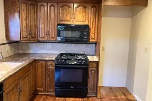 255 Circle Dr, Reno, NV 89509 - Photo 4