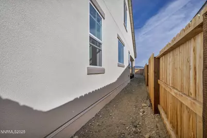 6870 Pilot Peak Road, Sparks, NV 89436 - Photo 44