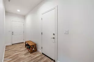 18718 Knott Crk Ct, Reno, NV 89508 - Photo 4