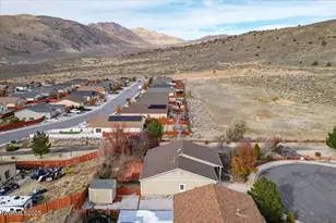 17365 Aquamarine Dr, Reno, NV 89508 - Photo 38