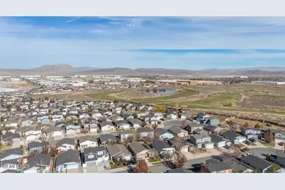 7447 Findhorn Drive, Reno, NV 89506 - Photo 2