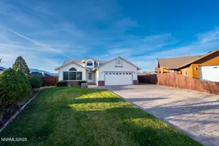 1290 Saddlehorn Ct, Minden, NV 89423 - Photo 2