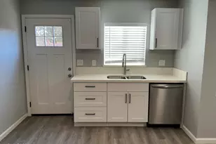 905 Mauldin Ln, Reno, NV 89502 - Photo 10