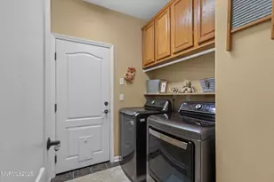 5227 Vista Heights Dr, Sparks, NV 89436 - Photo 28