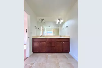 7635 Souverain Lane, Reno, NV 89506 - Photo 14