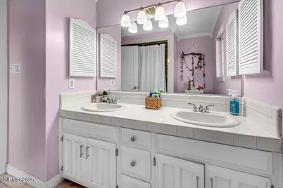 3880 Piccadilly Drive, Reno, NV 89509 - Photo 34