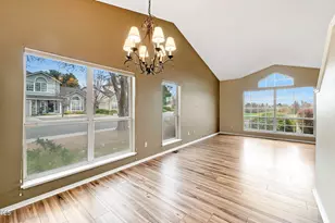 4690 Windcrest Dr, Reno, NV 89523 - Photo 12