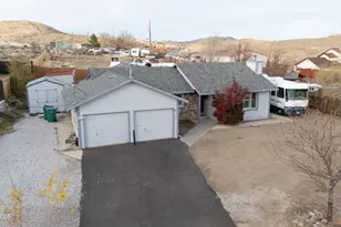 375 Hoge Rd, Reno, NV 89506 - Photo 36