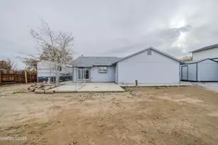 375 Hoge Rd, Reno, NV 89506 - Photo 26